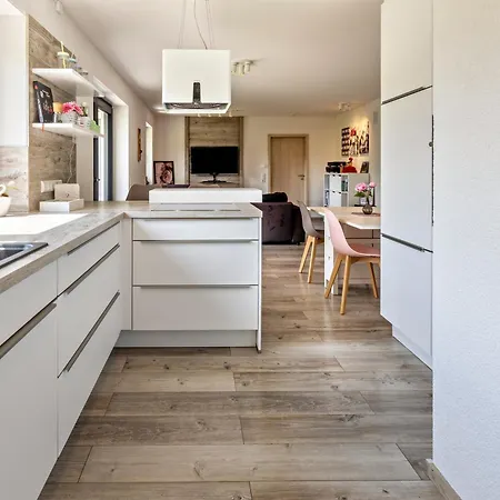 Am Oberen Buehl Apartment *